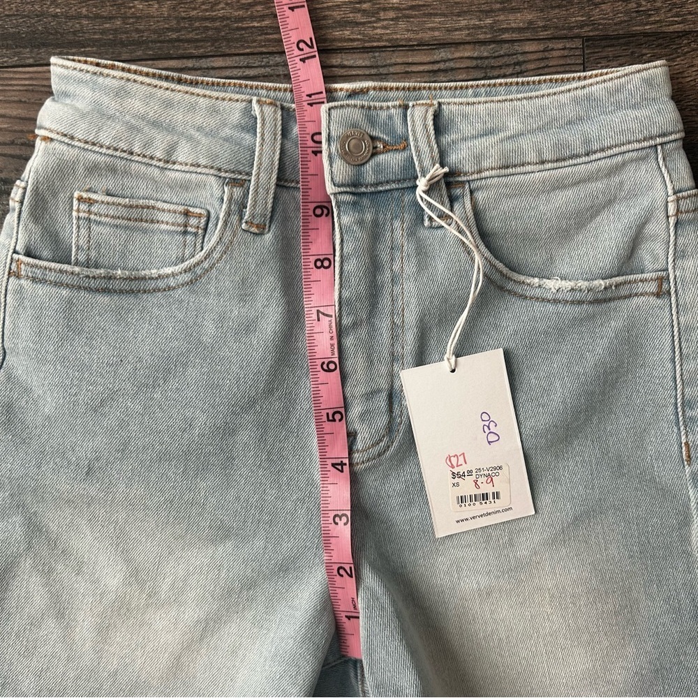 Vervet Women's XS Light Blue Denim Shorts With Stretch Longer Length - Picture 8 of 9